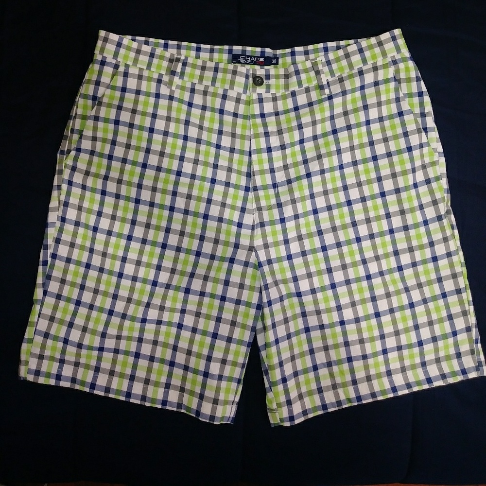 Chaps 78 Golf plaid shorts